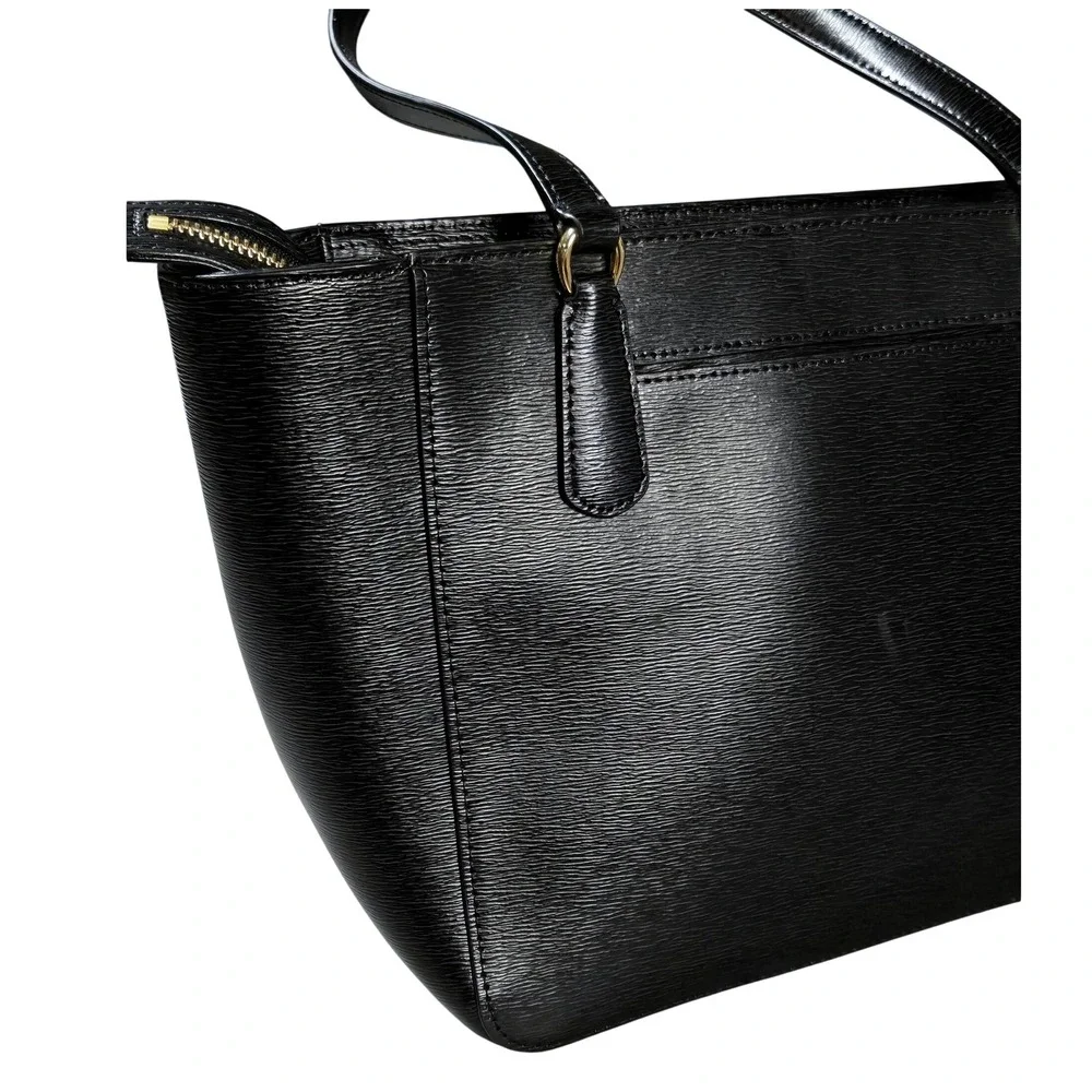Lauren Ralph Lauren bag measures
